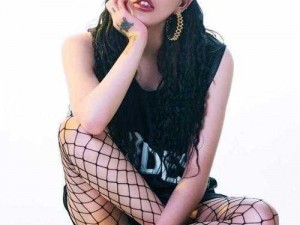 16 岁女 RAPPER 台湾，引领华语乐坛新潮流