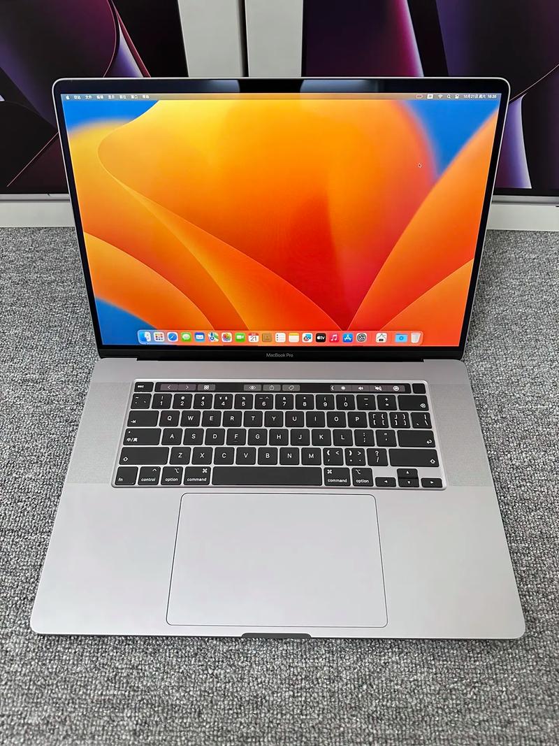 十九岁 MacBookPro 高清完整版，苹果笔记本电脑中的贵族