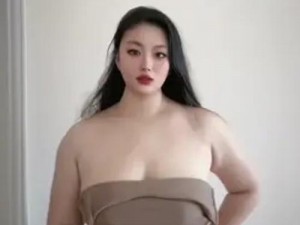 最新款广州少妇 BBwBBw 时尚女包，彰显你的独特品味